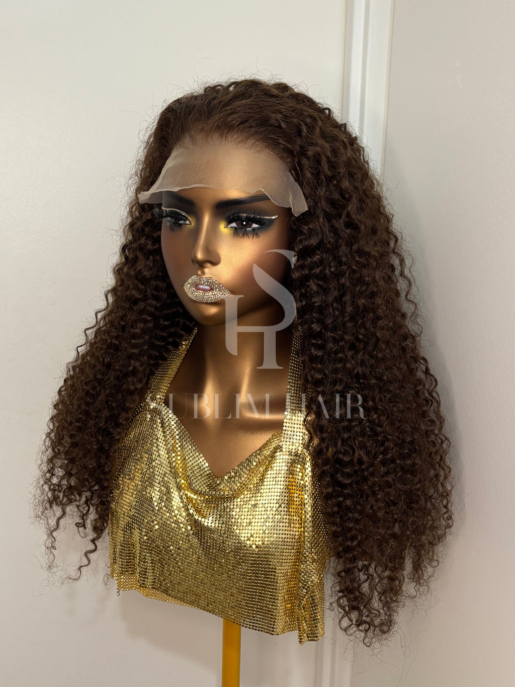 Cocoa Dream – Jerry Curl Marron Foncé – Perruque Glueless Lace 5x5 Transparente – Densité 250% – Cheveux Humains Indiens