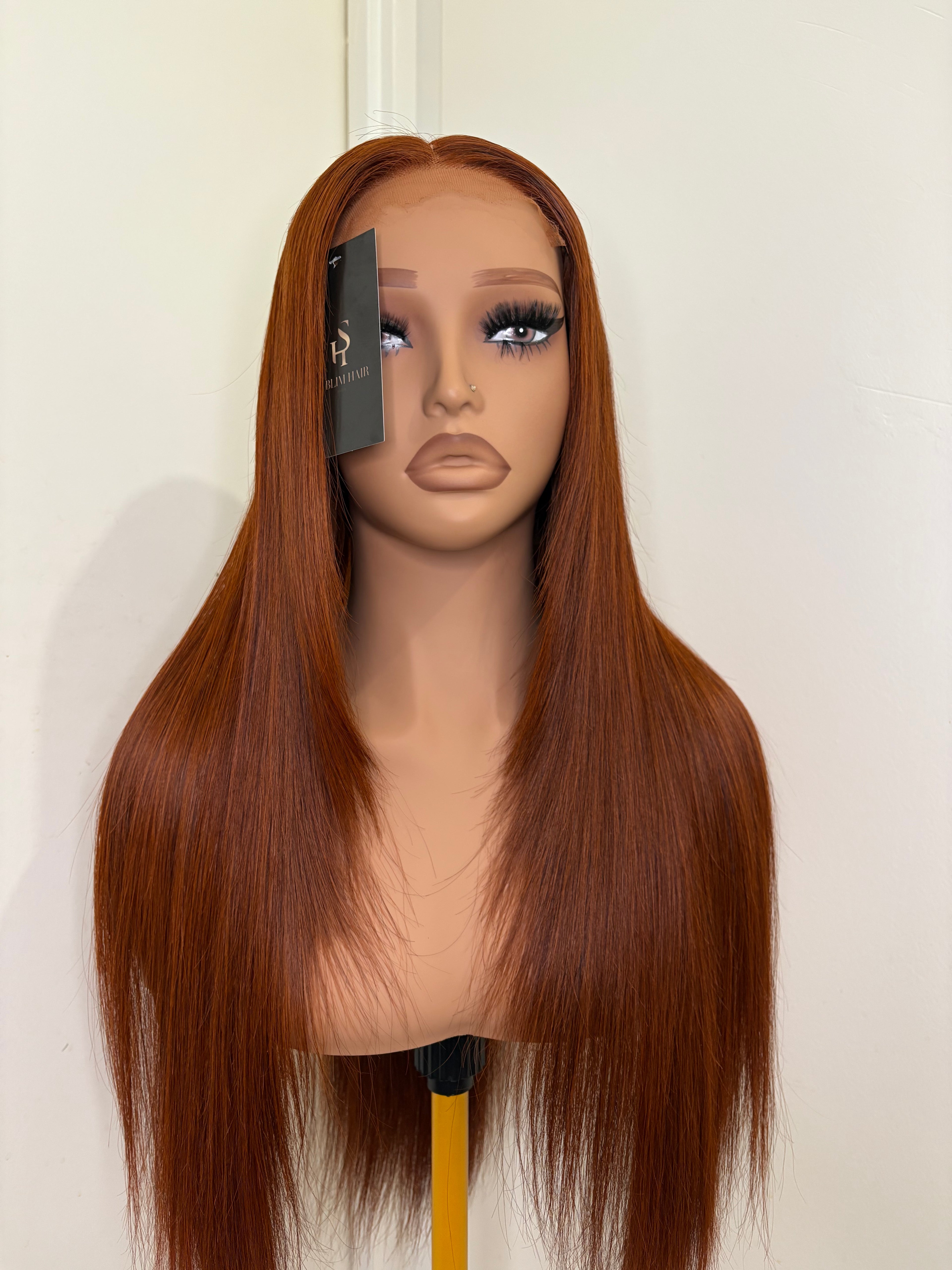 Léana – 5x5 Glueless Ginger Dégradée 300% SDD Virgin Burmese Premium
