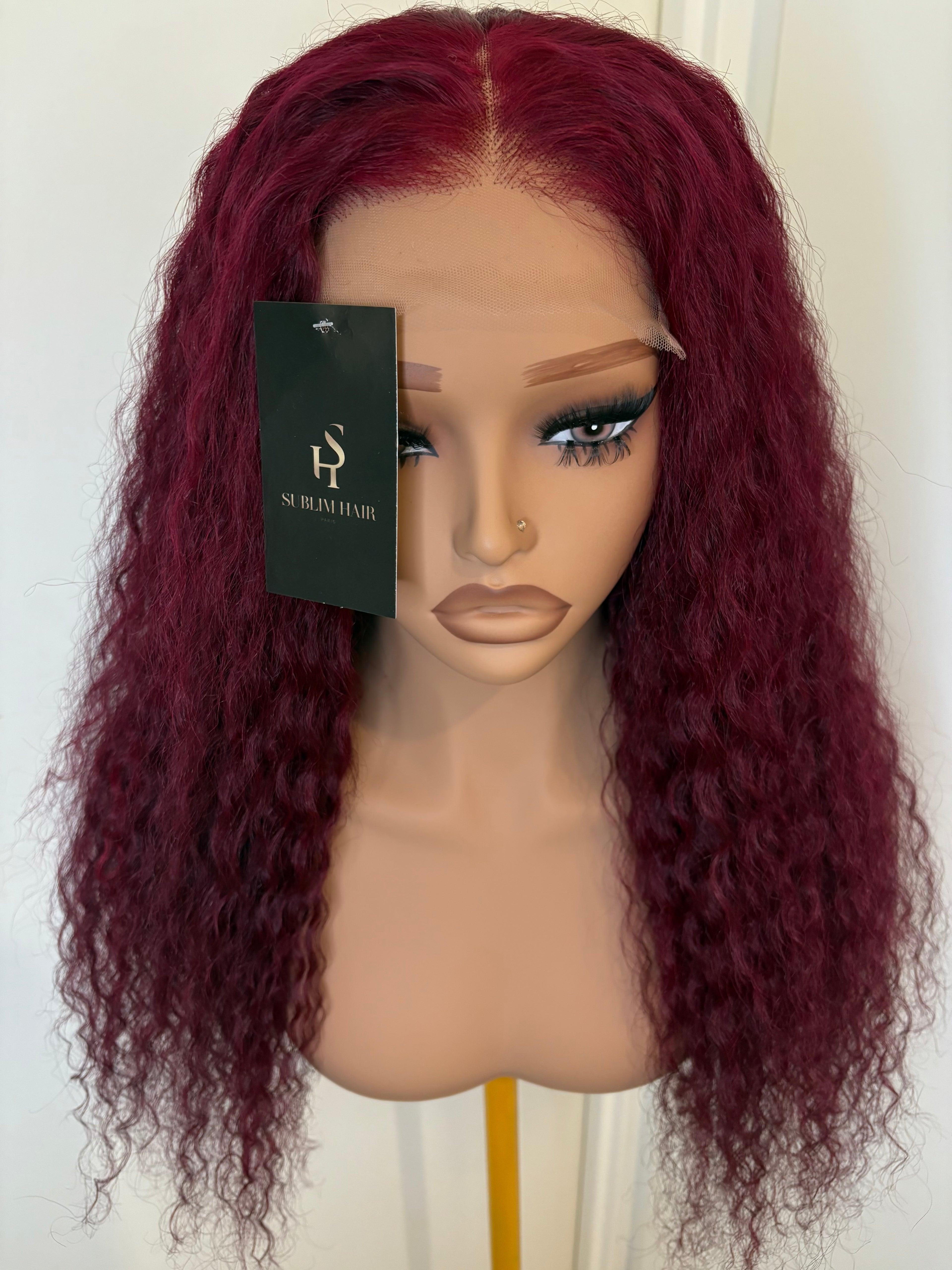 Kim– Perruque Water Wave – Gluelace 5x5 Transparente – Densité 250% – Marron Clair